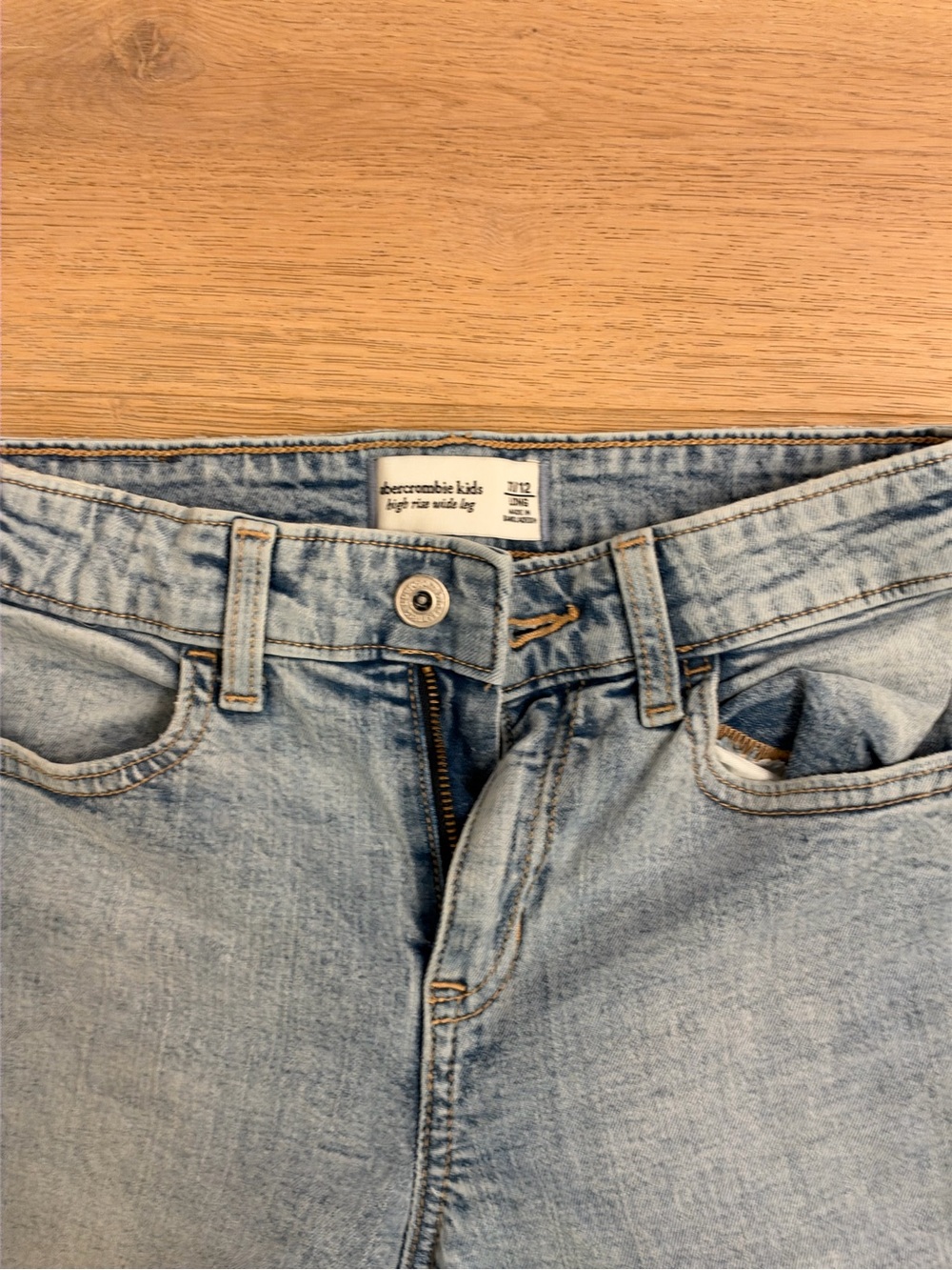 abercrombie kids Light Blue High-Rise Jeans - Soft Wash Denim